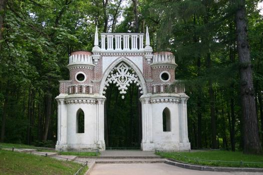 Tsaritsino - Arche de Vinograd (1777-1778) construit par Vasiliy Ivanovich Bazhenov