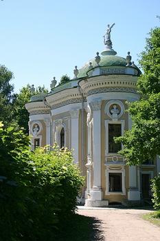 pavilion Ermitazh, Kuskovo, Moscow Complex of building and garden estate of the Sheremetev family. Built in the mid-18th century. Now museum