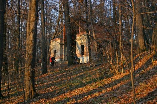 Tsaritsino - Pavilion Milovida 1800 by architect I. V. Egotov
