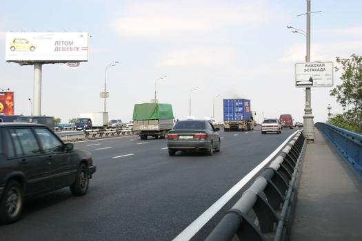 Rizhsky-Viadukt, Moskau