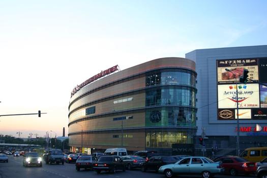 Centre commercial Chouka, Moscou