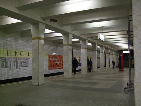 Metrobahnhof Proletarskaja in Moskau