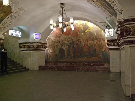 Station de métro Kievskaïa (Arbatsko-Pokrovskaïa), Moscou