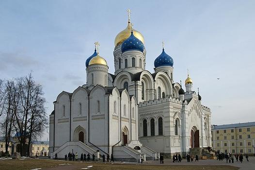 Nikolo-Ugreshsky Monastery – Nikolay Cathedral