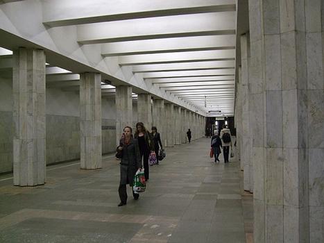 Metrobahnhof Sewastopolskaja