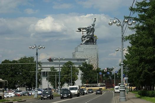 Worker and Kolkhoz Woman, Moscow, 24.5 meter high sculpture made from stainless steel by Vera Mukhina for the 1937 World's Fair in Paris. Pavilion is replika of pavilion architect Boris Iofan