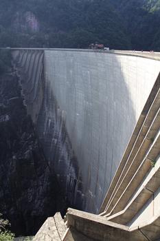 Contra Dam
