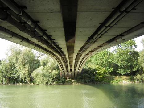 Pont d'Esbly (77) sur la Marne (Pont de la Libération)