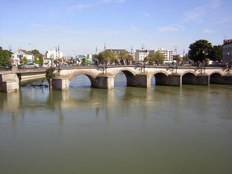 Pont du Marché