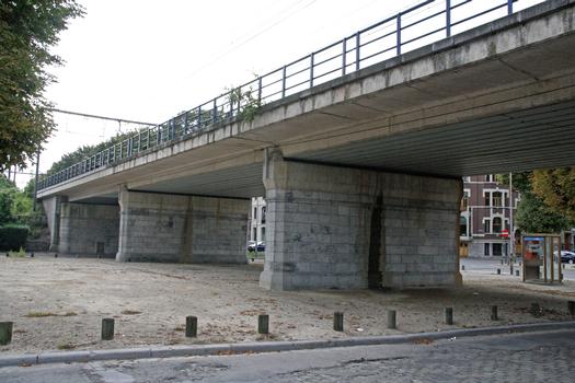 Liège, pont ferroviaire boulevard De Laveleye