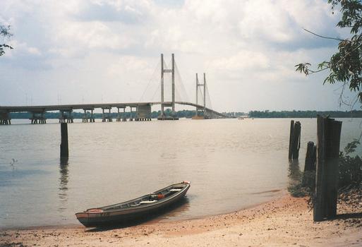 Guamà BridgeView from the river side