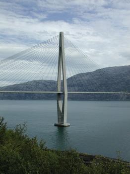 Helgeland Bridge