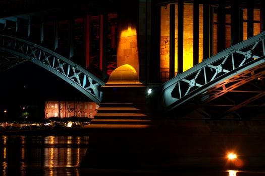 Theodor Heuss Bridge during Luminale light show