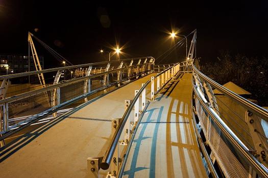 Barrandov Footbridge in the night