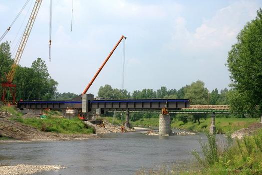 Karviná I/59 road bridge during erection works