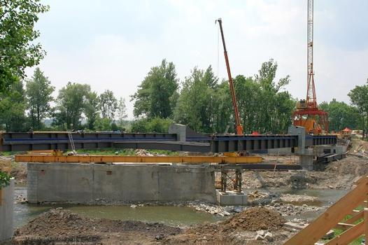 Karviná I/59 road bridge during erection works