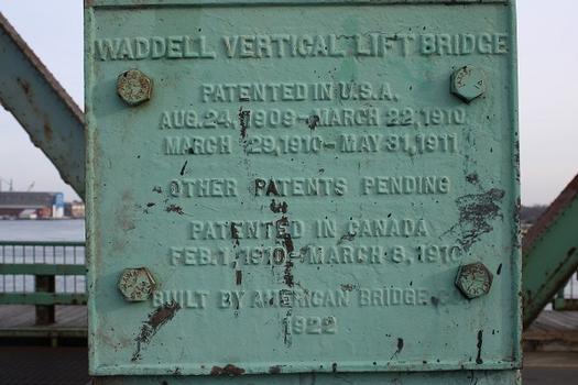 Plaque naming the Vaddell vertical lift bridge's patents