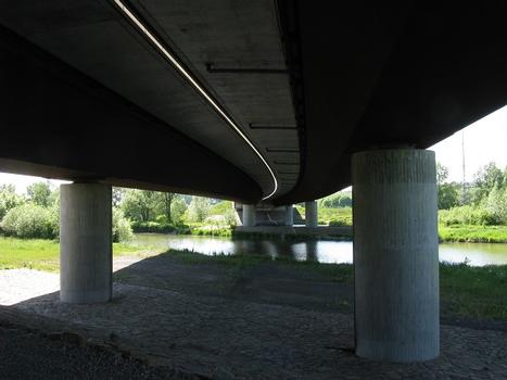 Concrete deck with box girders seen from eastern abutment
