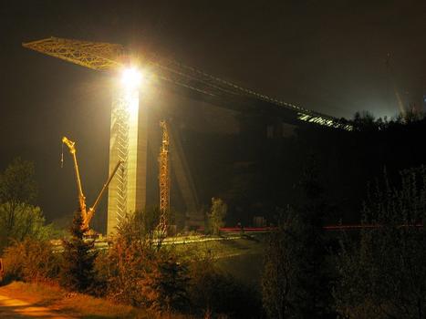 The Lochkov bridge at night