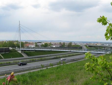 Fuß- und Radwegbrücke Plzen-Cernice