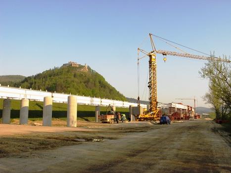 Hričov Canal Viaduct on D1 under construction