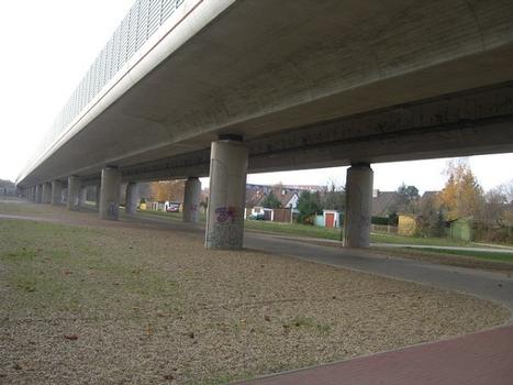 A 10 Berliner Ring Brücke /L 79 Potsdamer Straße in Ludwigsfelde Landkreis Teltow Fläming im Land Brandenburg