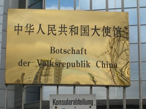 Botschaft der VR China in Berlin Mitte Märkisches Ufer Ecke Brückenstraße