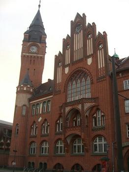 Rathaus Köpenick in der Köpenicker Altstadt: Hier zog der Hauptmann von Köpenick ein und stahl die Kasse s. entsprechenden Film an