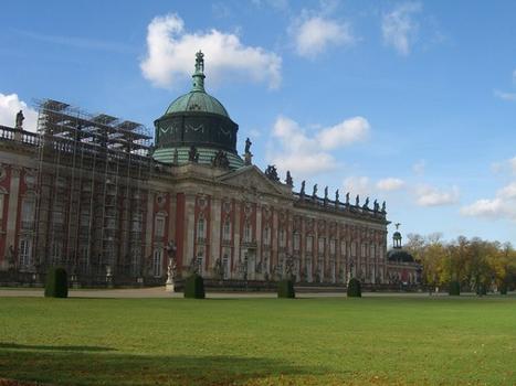 Neues Palais im Park Sanssouci östlicher Teil in Potsdam Land Brandenburg