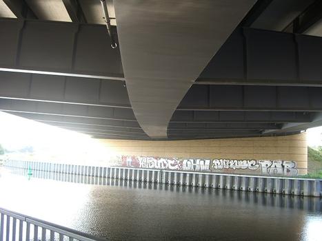 A 113 Brücke / Teltowkanal in Berlin Köpenick - Treptow OT Treptow / Adlershof - Altglienicke