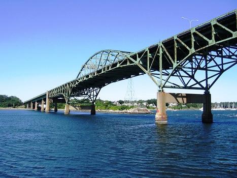 Sakonnet River Bridge (old), between Portsmouth and Tiverton, Rhode Island, USA