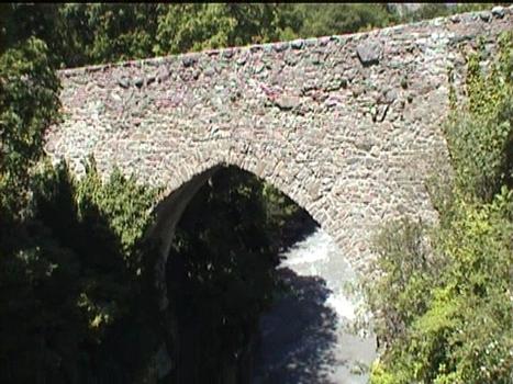 Pont Romain in Le Lauzet Ubaye (F)