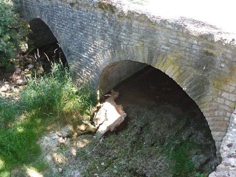 Pont romain de Spoy