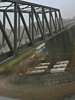 Alte Rheinbrücke Wesel auf der linken Rheinseite sind die Fundamente für das Tragegerüst erstellt 24 November 2011