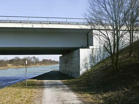 Bundesautobahnbrücke Nr. 409a km 10,858