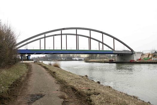Einschieben der Spellener Brücke Nr. 401 km 2,583