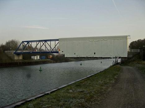 Hammer Brücke wird gestrichen 16.11.2011 Nr. 432 km 43,461