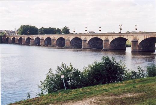 Pont de Règemortes