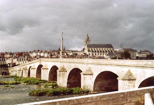 Pont Jacques-Gabriel