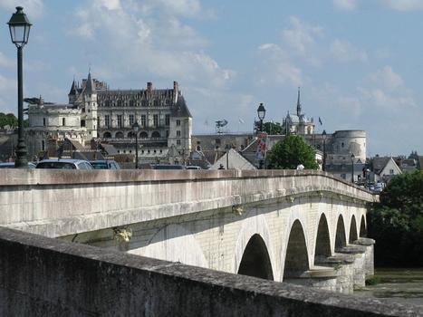 Amboise, Loire-Brücke