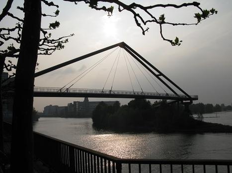 Düsseldorf Harbor Bridge