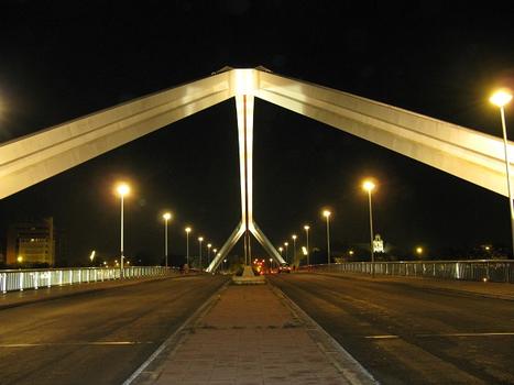La Barqueta Brücke