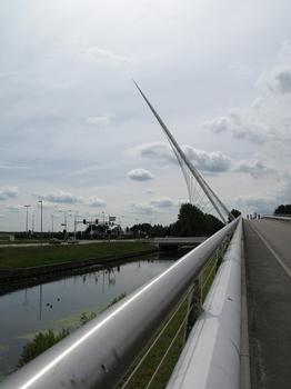 Hoofdvaart-Kanal, "Citer Brug", mittlere der 3 Calatrava-Brücken