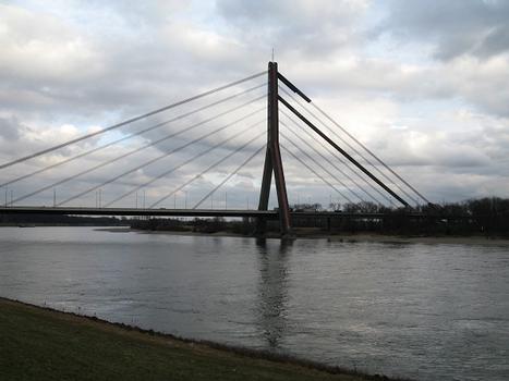 Düsseldorf, Fleher Brücke (1979)