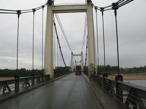Montjean-sur-Loire Bridge