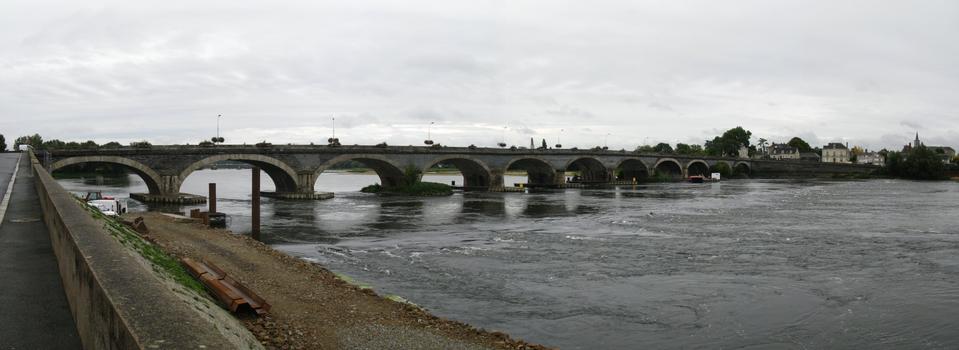 Les-Ponts-de-Cé (bei Angers), Loire-Brücke