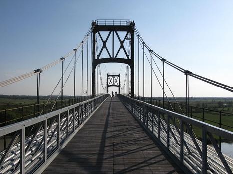 Tonnay-Charente Bridge