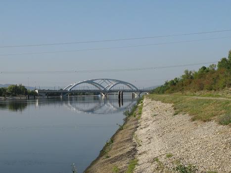 Garde Adhémar-Viaduc, TGV-Brücke bei Pierrelatte, Rhône