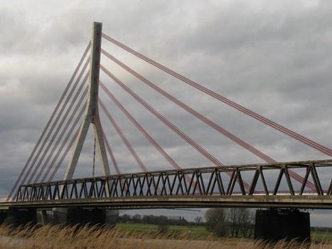 Wesel Bridge – Niederrheinbrücke