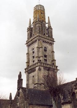 Lampaul-Guimiliau, Finistère: Pfarrkirche Notre Dame